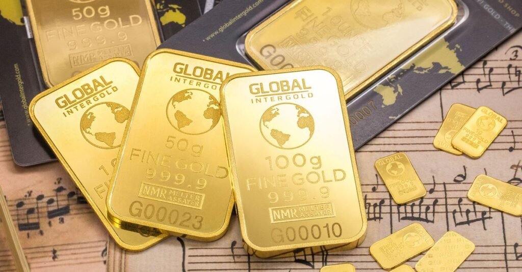 Deutsche Bank: Emas berisiko jatuh ke $3,800 jika Fed mula naikkan kadar